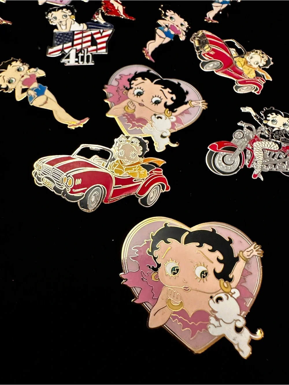 15 Pc Betty Boop Enamel Pin Lot - Colorful Character Set